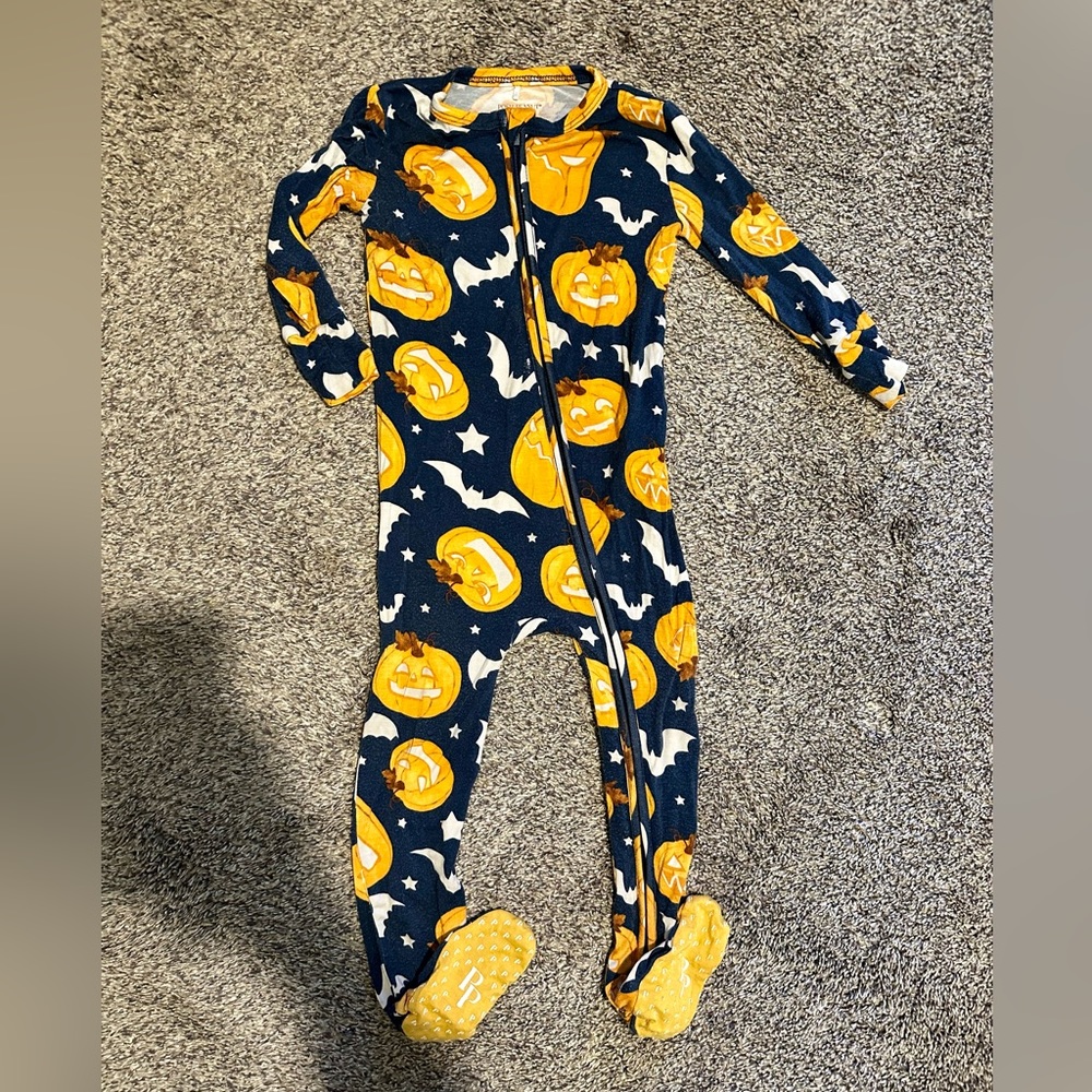 Posh Peanut Spooky pumpkins pajamas